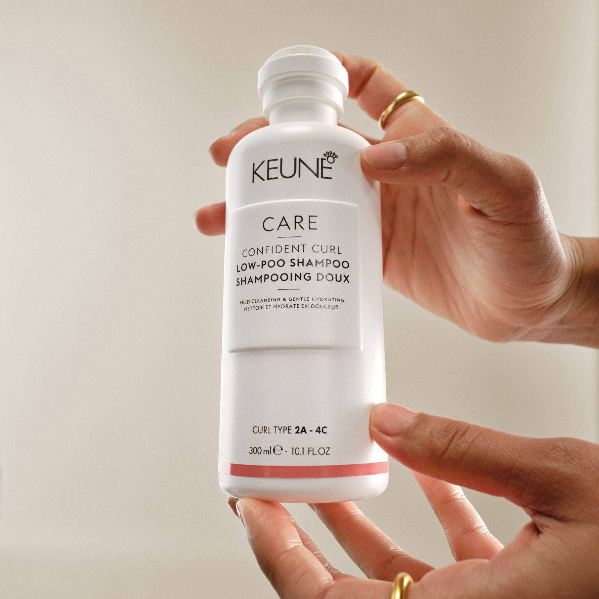 (ORIGINAL) CARE CONFIDENT CURL LOW-POO SHAMPOO 300ml